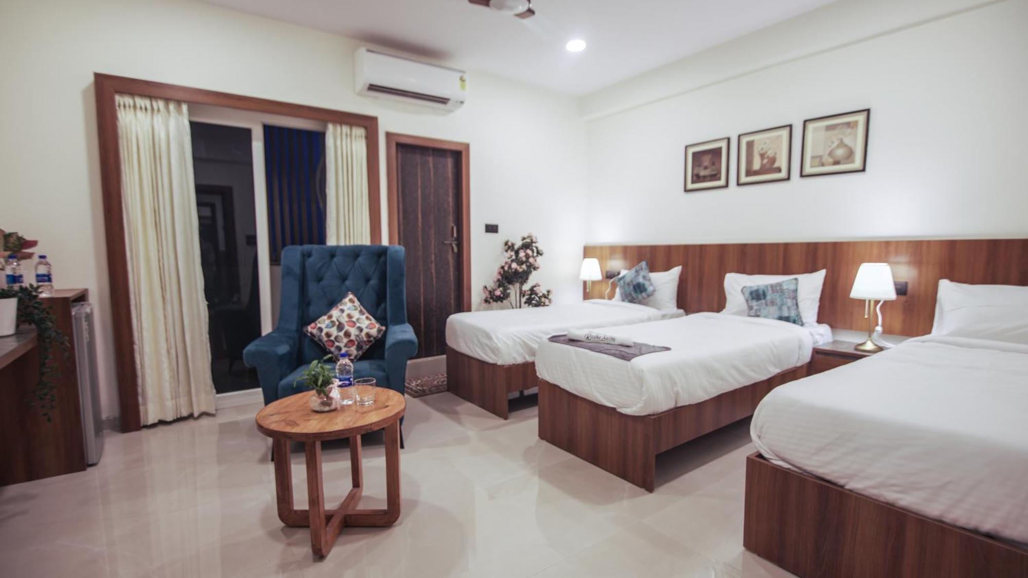 Radhe Suites Hyderabad Exterior foto